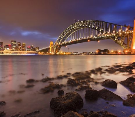 Blick auf die Harbour Bridge in Sydney, Australien