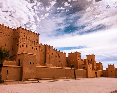 Wüstenzauber, Oasenwelten & pulsierende Städte-2