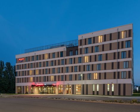 Hampton by Hilton Freiburg-0