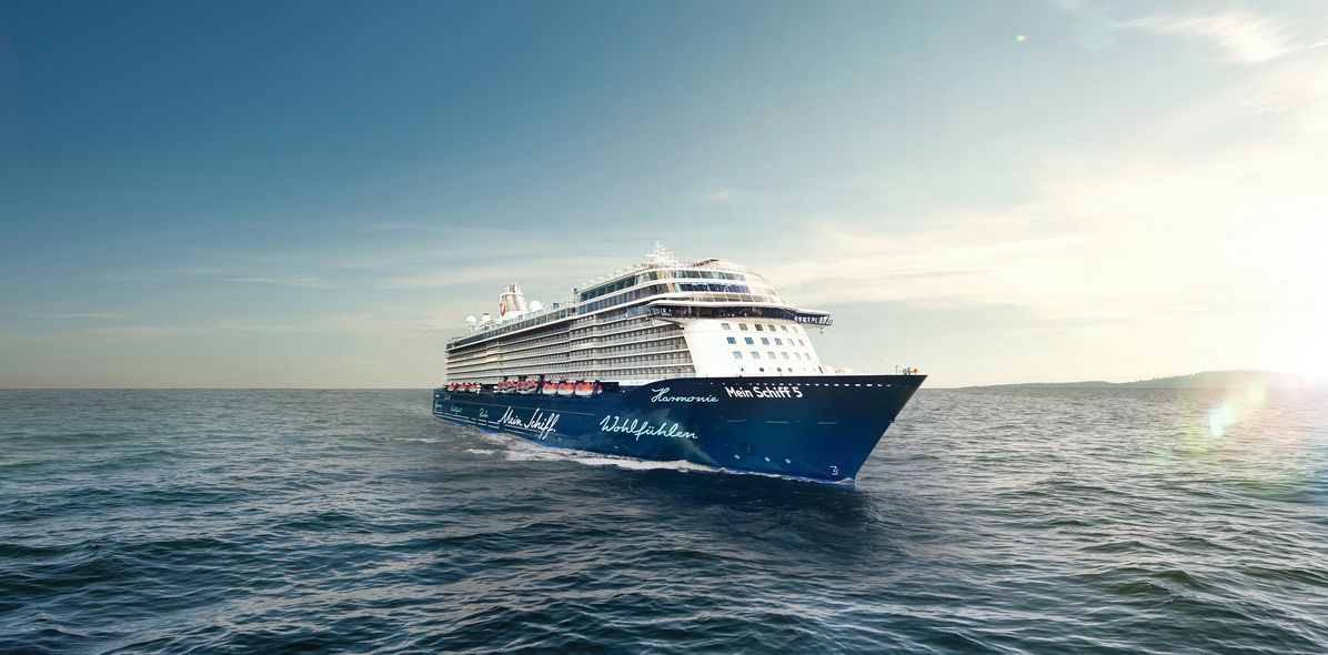 MeinSchiff 5 auf hoher See