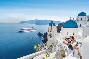 Weiße Häuser auf Santorini