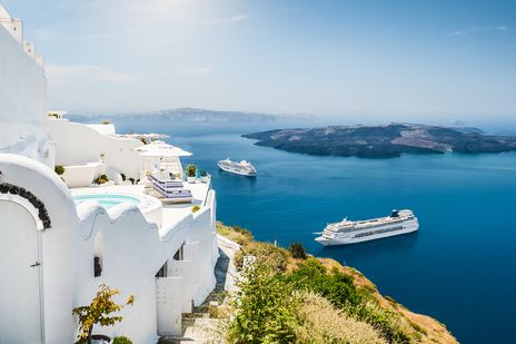 Schiffe in Santorini