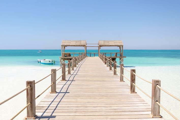 Steg in Hurghada Blick auf das rote Meer 
