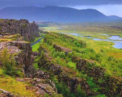 Mietwagen-Rundreise ab/an Reykjavik rund um Island in einer Woche