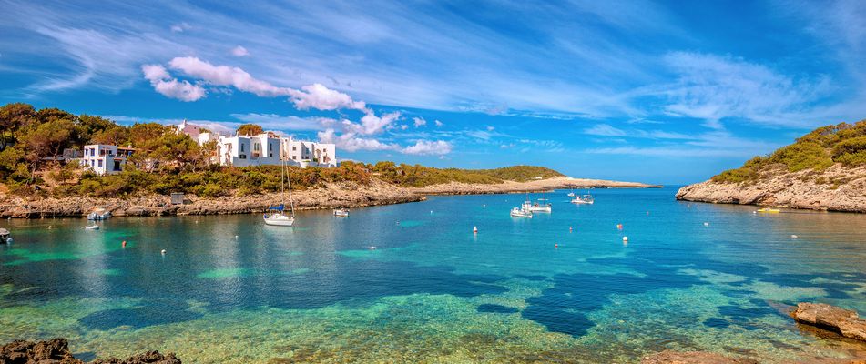 Port de Portinatx auf Ibiza