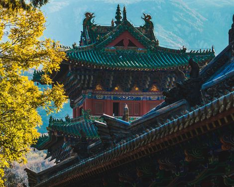 Alte Mauern und neue Welten