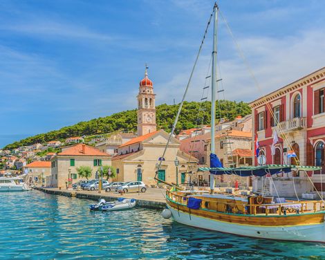 Blaue Reise mit einem Motorsegler ab/an Trogir-0