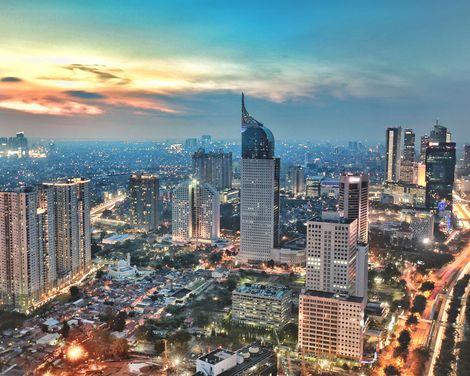 Magische Momente zwischen Borobudur und Bromo Vulkan