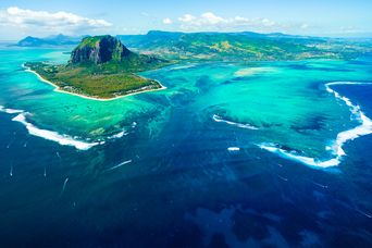 Lustaufnahme mit blick auf die Insel Mauritius