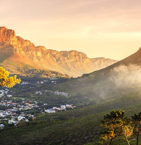 Blick auf Kapstadt mit Tafelberg