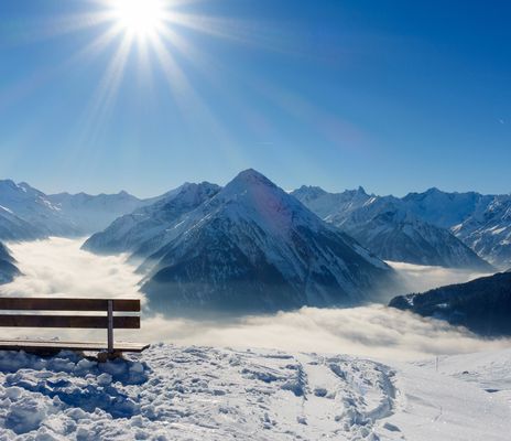 Berggipfel im Schnee 