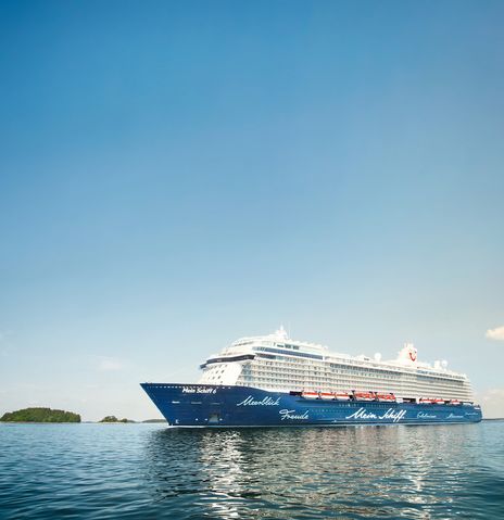 Mein Schiff 6 auf hoher See