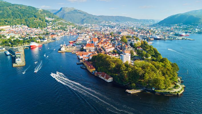 Blick auf die Stadt Bergen in Norwegen von oben