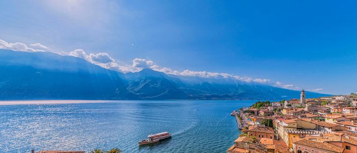 Blick auf Limone sul Garda am Gardasee