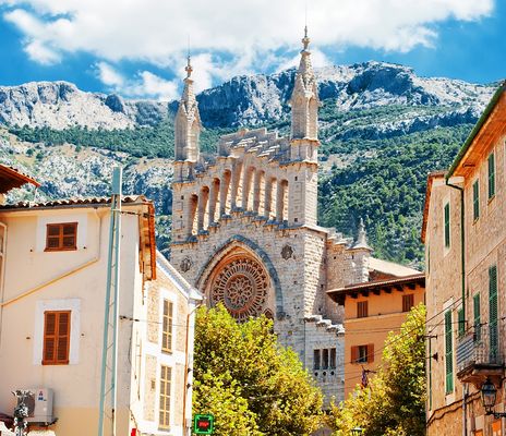 Kirche in Sóller auf Mallorca
