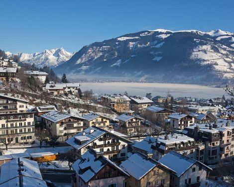 Hotel Pinzgauerhof by Alpeffect in Zell am See-2