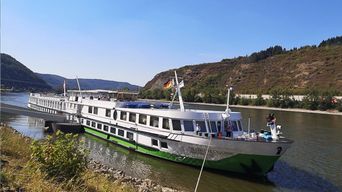 DCS Amethyst auf dem Fluss