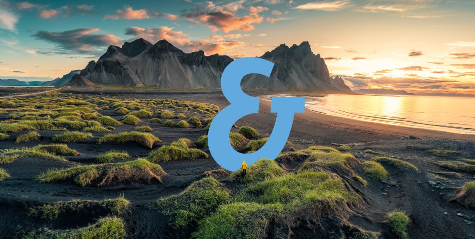 Mann steht in der Küste in Island