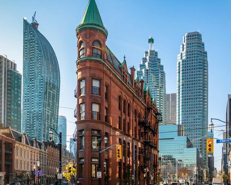 Zwischen Metropolen, Wildnis und großer Weite