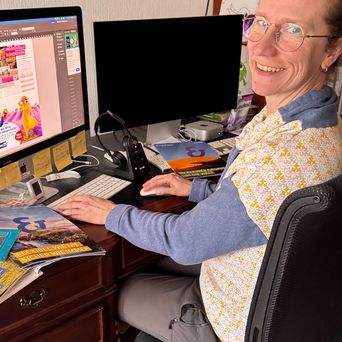 Mitarbeiterin Manuela Klaas in ihrem Home Office