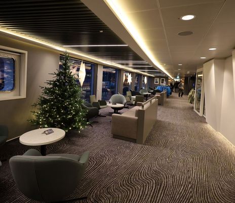 Lobby auf der MS Havila Capella