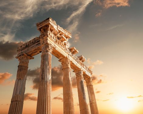 Von Istanbuls Weltstadtflair bis zum Mittelmeerstrand-1