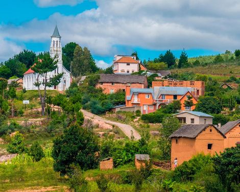 Die Insel der Lemuren und Baobabs