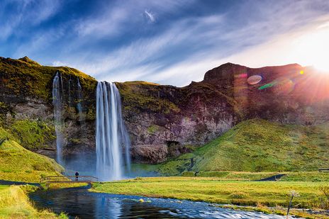 Blick auf den Seljandsfoss Wasserfall in Island