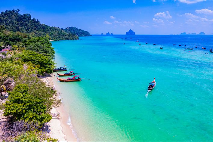 Ein Strand auf der Insel Koh Kradan in Thailand
