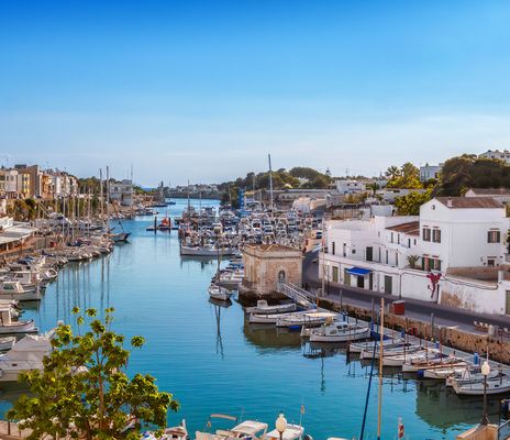 Hafen von Ciutadella auf Menorca