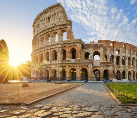 Rom Colosseum mit Sonnenschein