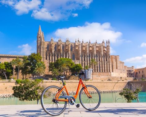 Individuelle Rundreise ab/an Palma de Mallorca: Mallorcas Küstenzauber per Rad entdecken