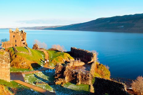 Loch Ness in Schottland