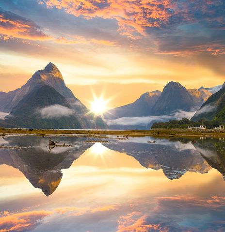 Milfordsound  Fjord bei Sonnenuntergang
