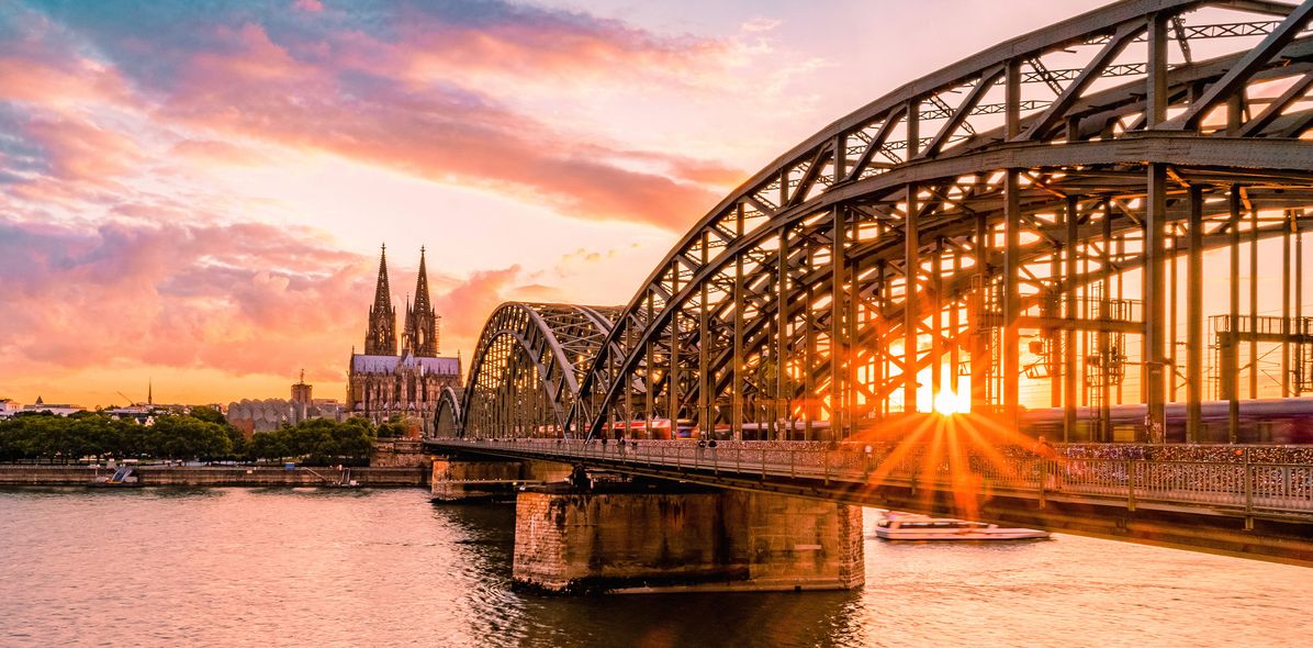 Sonnenuntergang in Köln