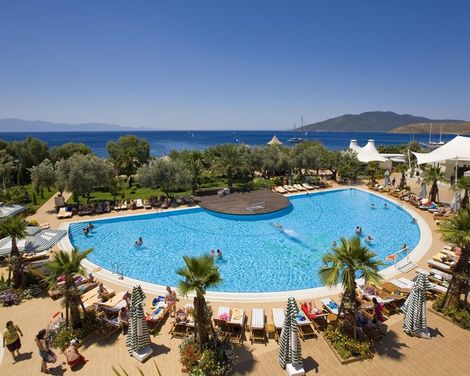 Latanya Park Resort-0