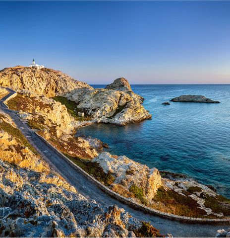 Leuchtturm auf der Insel Korsika