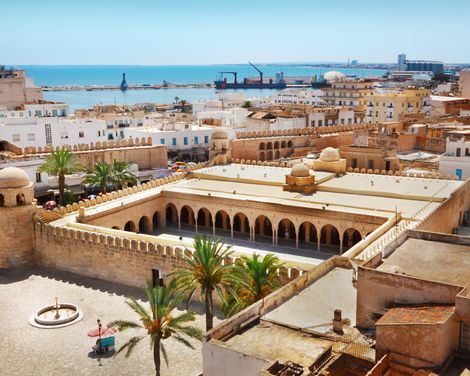 Verborgene Schätze und faszinierende Wüsten-1