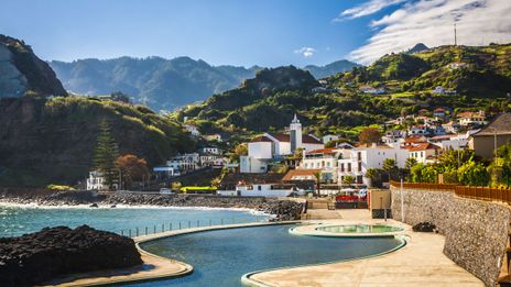 Stadt Faial auf Madeira