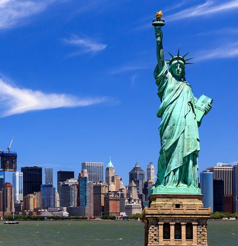 Skyline New York mit Freiheitsstatue
