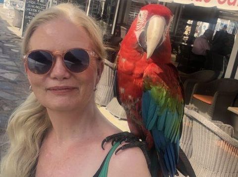 Expertin Ellen auf Kreta