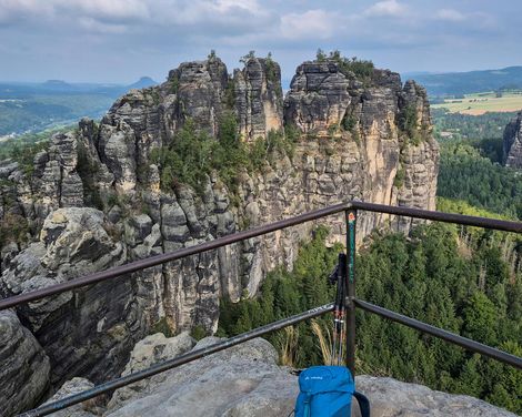 Auf dem Malerweg zwischen Felsengiganten und Traumpfaden-0
