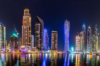 Aussicht auf Dubais Skyline