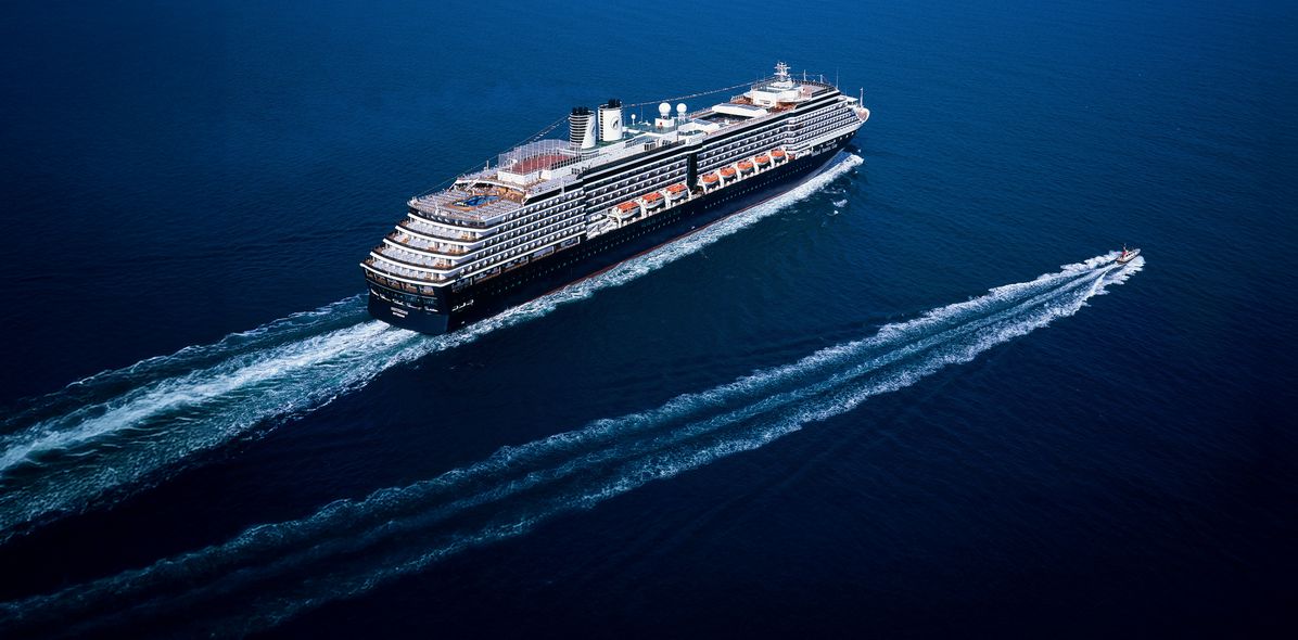 MS Oosterdam auf See