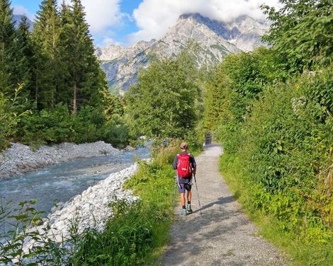 Wanderurlaub von den Pinzgauer Höhen in die Kitzbüheler Alpen ab/bis Maishofen-0