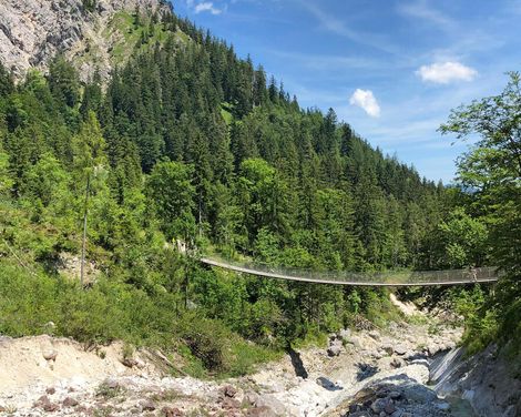 Auf sagenumwobenen Wegen am Salzalpensteig