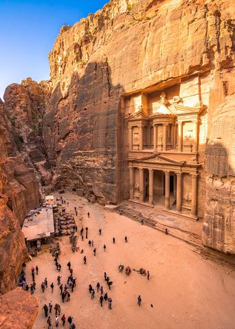 Ausblick auf das Schatzhaus in Petra, Jordanien