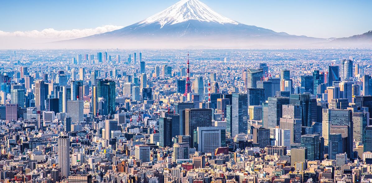Tokio in Japan mit Mount Fuji