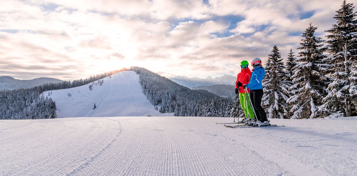 Verschneite Winterlandschaft in Österreich Kärnten