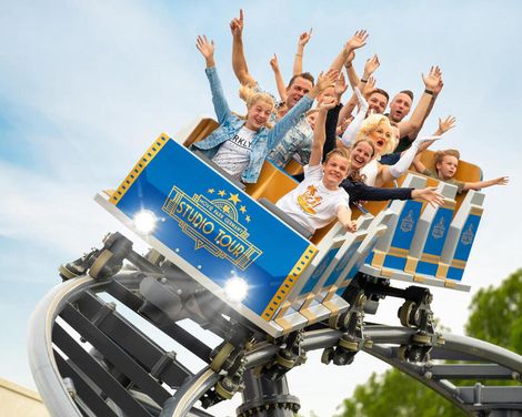 Spiel und Spaß im Movie Park Germany mit Aufenthalt in Oberhausen